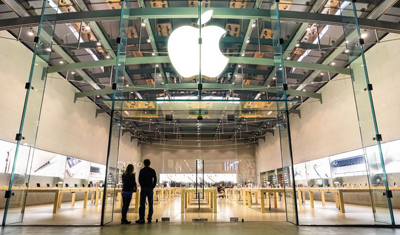 苹果 iPhone 在中国降价，渠道价格最高降 450 元
