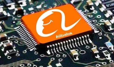 依托阿里资源的平头哥芯片公司出道一年进展如何？2018年云栖大会期间，阿里巴巴宣布成立一家独立运营的芯片公司——“平头哥半导体有限公司”。一年过去，阿里的芯片战略进展如何？