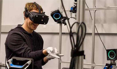扎克伯格：未来十年VR大爆发，将专注非侵入式脑机接口