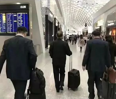 马云宣布退休，撕开了中国企业家们“退休难”的遮羞布