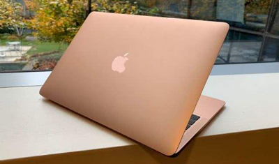 苹果因MacBook电池引发的腿部受伤事件被告上法庭