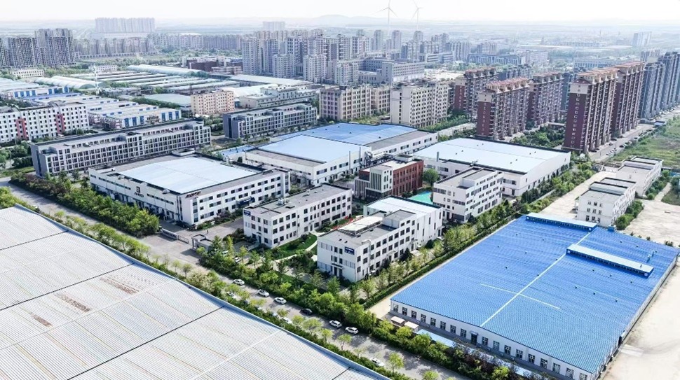 上图为伊士曼大连工厂